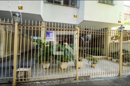 Fachada de apartamento à venda com 2 quartos, 70m² em Grajaú, Rio de Janeiro
