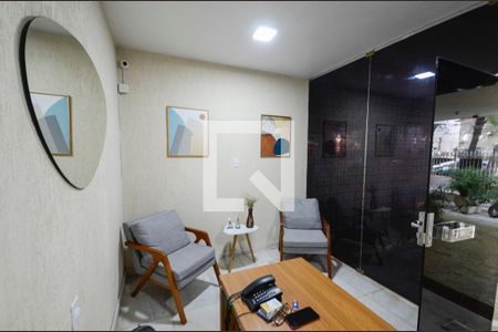 Hall de apartamento à venda com 2 quartos, 70m² em Grajaú, Rio de Janeiro