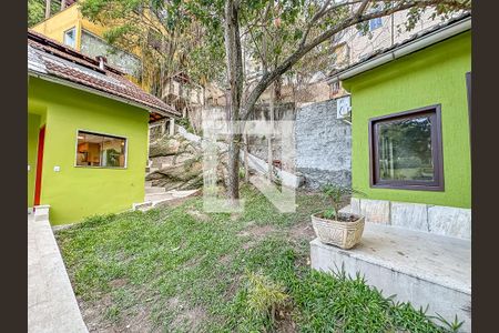 Casa à venda com 363m², 3 quartos e 2 vagasÁrea Externa