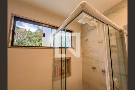 Casa à venda com 363m², 3 quartos e 2 vagasBanheiro da Suíte 2