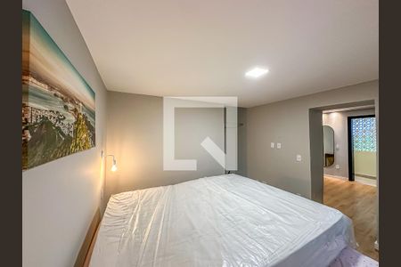 Casa à venda com 363m², 3 quartos e 2 vagasSuíte 3