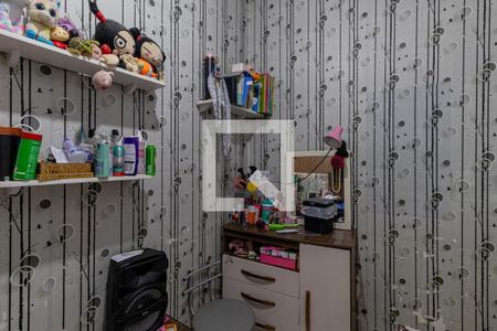 Quarto 2 de casa à venda com 3 quartos, 200m² em Vila Ré, São Paulo