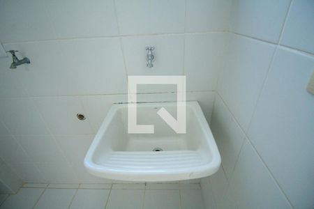 Cozinha e Área de Serviço de apartamento para alugar com 2 quartos, 80m² em Ondina, Salvador