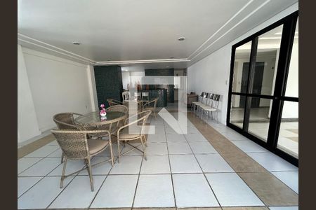 Área comum de apartamento para alugar com 2 quartos, 80m² em Ondina, Salvador