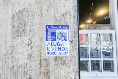 Plaquinha de apartamento para alugar com 2 quartos, 75m² em Glória, Rio de Janeiro