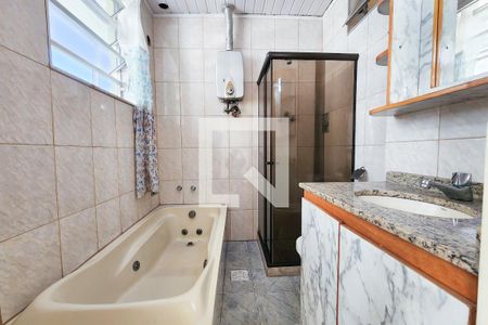 Banheiro da suíte de apartamento para alugar com 2 quartos, 75m² em Glória, Rio de Janeiro