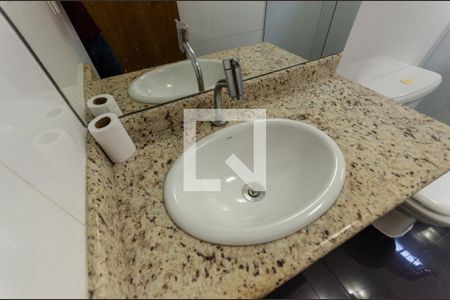 Banheiro de casa para alugar com 2 quartos, 80m² em Sítio Morro Grande, São Paulo