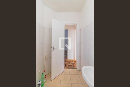 Banheiro de apartamento à venda com 1 quarto, 57m² em Centro Histórico, Porto Alegre