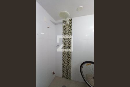 Banheiro de Serviço de casa à venda com 2 quartos, 120m² em Jardim Nova Europa, Campinas