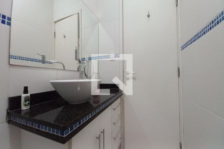 Banheiro Social de casa à venda com 2 quartos, 120m² em Jardim Nova Europa, Campinas