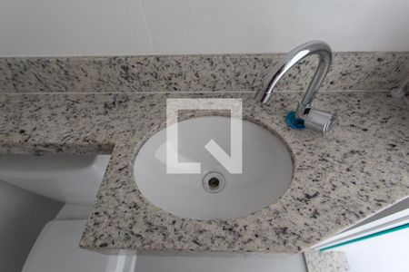 Lavabo de casa à venda com 2 quartos, 122m² em Santa Monica, Belo Horizonte