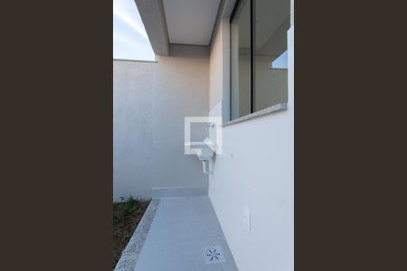 Área de Serviço de casa à venda com 2 quartos, 122m² em Santa Monica, Belo Horizonte