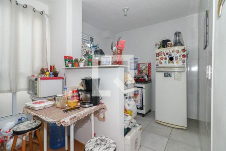 Cozinha de apartamento à venda com 2 quartos, 47m² em Chácara das Pedras, Porto Alegre