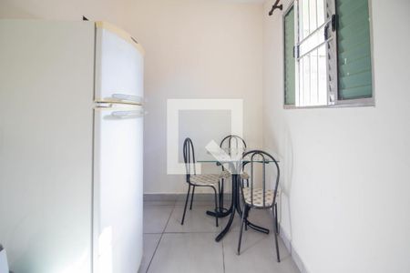 Sala/Cozinha de casa para alugar com 1 quarto, 40m² em Jardim Celeste, São Paulo