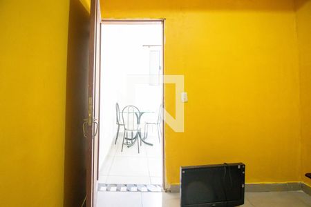 Quarto de casa para alugar com 1 quarto, 40m² em Jardim Celeste, São Paulo