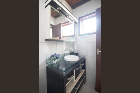 Banheiro 2 de casa à venda com 2 quartos, 140m² em Aberta dos Morros, Porto Alegre