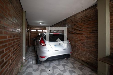 Garagem de casa à venda com 2 quartos, 140m² em Aberta dos Morros, Porto Alegre