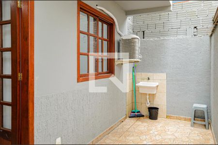 Fundos (Área Privativa) de apartamento para alugar com 1 quarto, 50m² em Ingleses do Rio Vermelho, Florianópolis