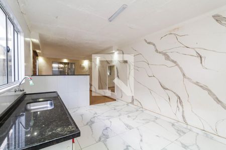 Cozinha de casa para alugar com 2 quartos, 90m² em Vila Princesa Isabel, São Paulo