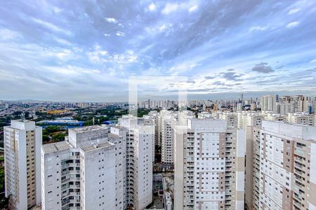 Apartamento para alugar com 38m², 1 quarto e 1 vagaVaranda