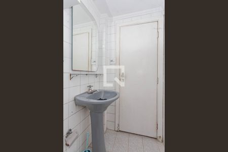 Banheiro de apartamento à venda com 2 quartos, 57m² em Aclimação, São Paulo