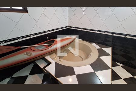Banheiro Social de casa para alugar com 4 quartos, 441m² em Caxangá, Suzano
