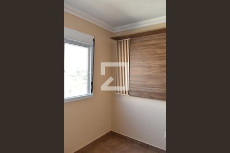 Quarto 1 de apartamento para alugar com 1 quarto, 45m² em Santa Cândida, Curitiba