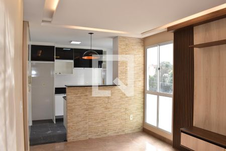 Sala de apartamento para alugar com 1 quarto, 45m² em Santa Cândida, Curitiba