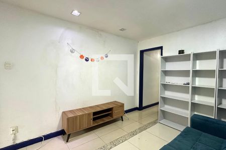 Sala de apartamento para alugar com 1 quarto, 48m² em Copacabana, Rio de Janeiro