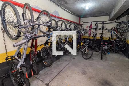 Área comum de apartamento à venda com 2 quartos, 74m² em Vila Amélia, São Paulo
