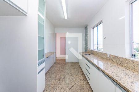 Cozinha de apartamento à venda com 3 quartos, 130m² em Padre Eustáquio, Belo Horizonte