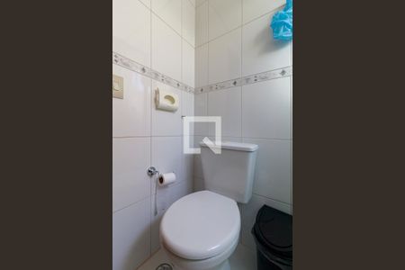 Casa de condomínio à venda com 127m², 3 quartos e 2 vagasBanheiro 1