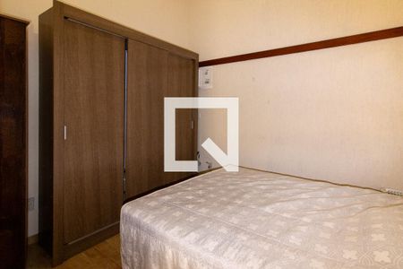 Casa à venda com 3 quartos, 240m² em Parque São Quirino, Campinas