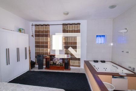 Casa à venda com 3 quartos, 240m² em Parque São Quirino, Campinas