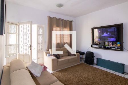 Casa à venda com 3 quartos, 240m² em Parque São Quirino, Campinas