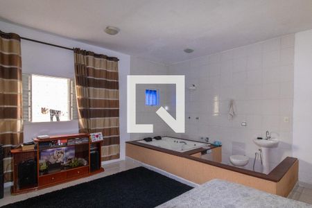 Casa à venda com 3 quartos, 240m² em Parque São Quirino, Campinas