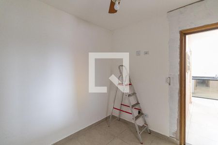 Quarto 2 de apartamento para alugar com 2 quartos, 44m² em Vila Talarico, São Paulo