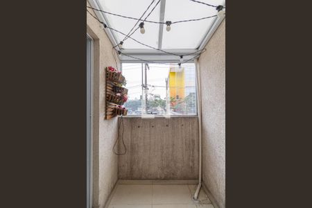 Varanda Quarto 1 de apartamento para alugar com 2 quartos, 44m² em Vila Talarico, São Paulo