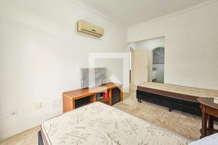 Casa de condomínio para alugar com 403m², 4 quartos e 3 vagas Casa de condomínio para alugar com 403m², 4 quartos e 3 vagasSuíte 3