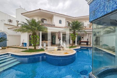 Casa de condomínio para alugar com 403m², 4 quartos e 3 vagas Casa de condomínio para alugar com 403m², 4 quartos e 3 vagasÁrea de Lazer privativa