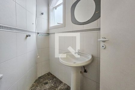 Casa de condomínio para alugar com 403m², 4 quartos e 3 vagas Casa de condomínio para alugar com 403m², 4 quartos e 3 vagasÁrea de serviço