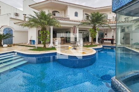 Casa de condomínio para alugar com 403m², 4 quartos e 3 vagas Casa de condomínio para alugar com 403m², 4 quartos e 3 vagasÁrea de Lazer privativa