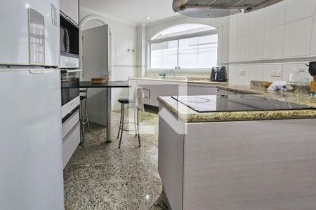 Casa de condomínio para alugar com 403m², 4 quartos e 3 vagas Casa de condomínio para alugar com 403m², 4 quartos e 3 vagasCozinha
