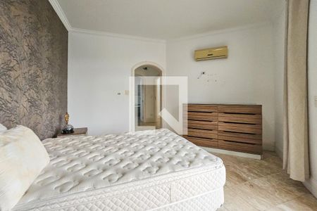 Casa de condomínio para alugar com 403m², 4 quartos e 3 vagas Casa de condomínio para alugar com 403m², 4 quartos e 3 vagasSuíte 3