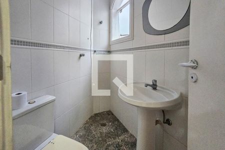 Casa de condomínio para alugar com 403m², 4 quartos e 3 vagas Casa de condomínio para alugar com 403m², 4 quartos e 3 vagasÁrea de serviço