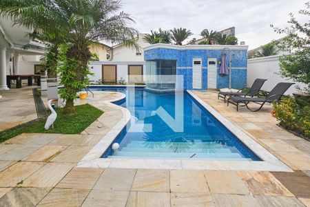 Casa de condomínio para alugar com 403m², 4 quartos e 3 vagas Casa de condomínio para alugar com 403m², 4 quartos e 3 vagasÁrea de Lazer privativa