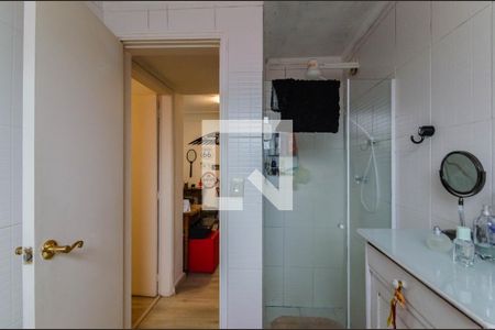 Banheiro de apartamento à venda com 1 quarto, 57m² em Jardim da Gloria, São Paulo
