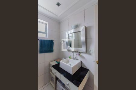 Banheiro de apartamento à venda com 1 quarto, 57m² em Jardim da Gloria, São Paulo