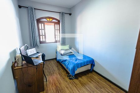 Quarto 1 de casa para alugar com 3 quartos, 112m² em Santa Monica, Belo Horizonte