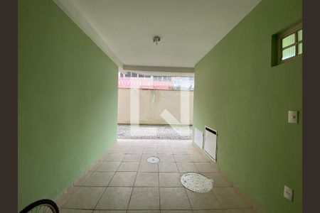 Garagem de casa à venda com 3 quartos, 140m² em Cachambi, Rio de Janeiro